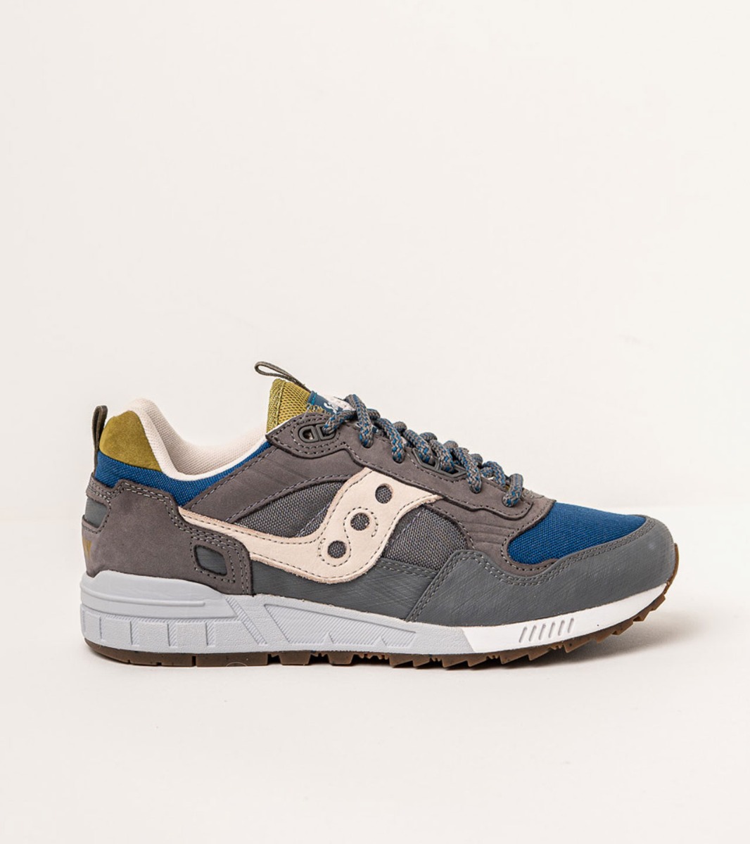 Saucony grid 7000 grey on sale