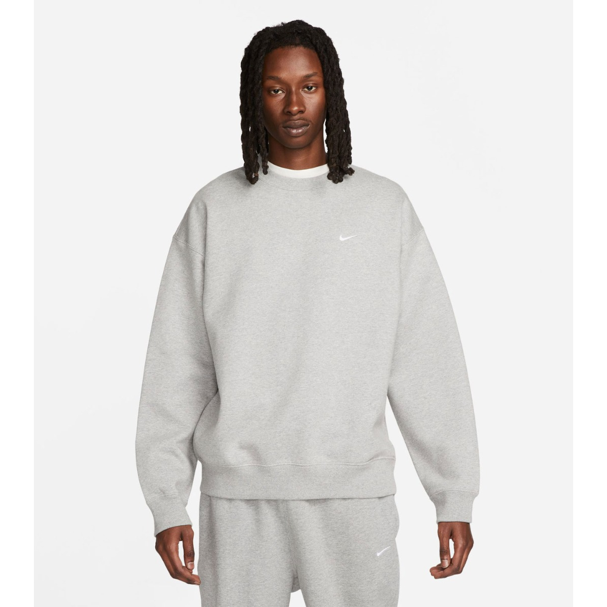 grey nike crew neck jumper