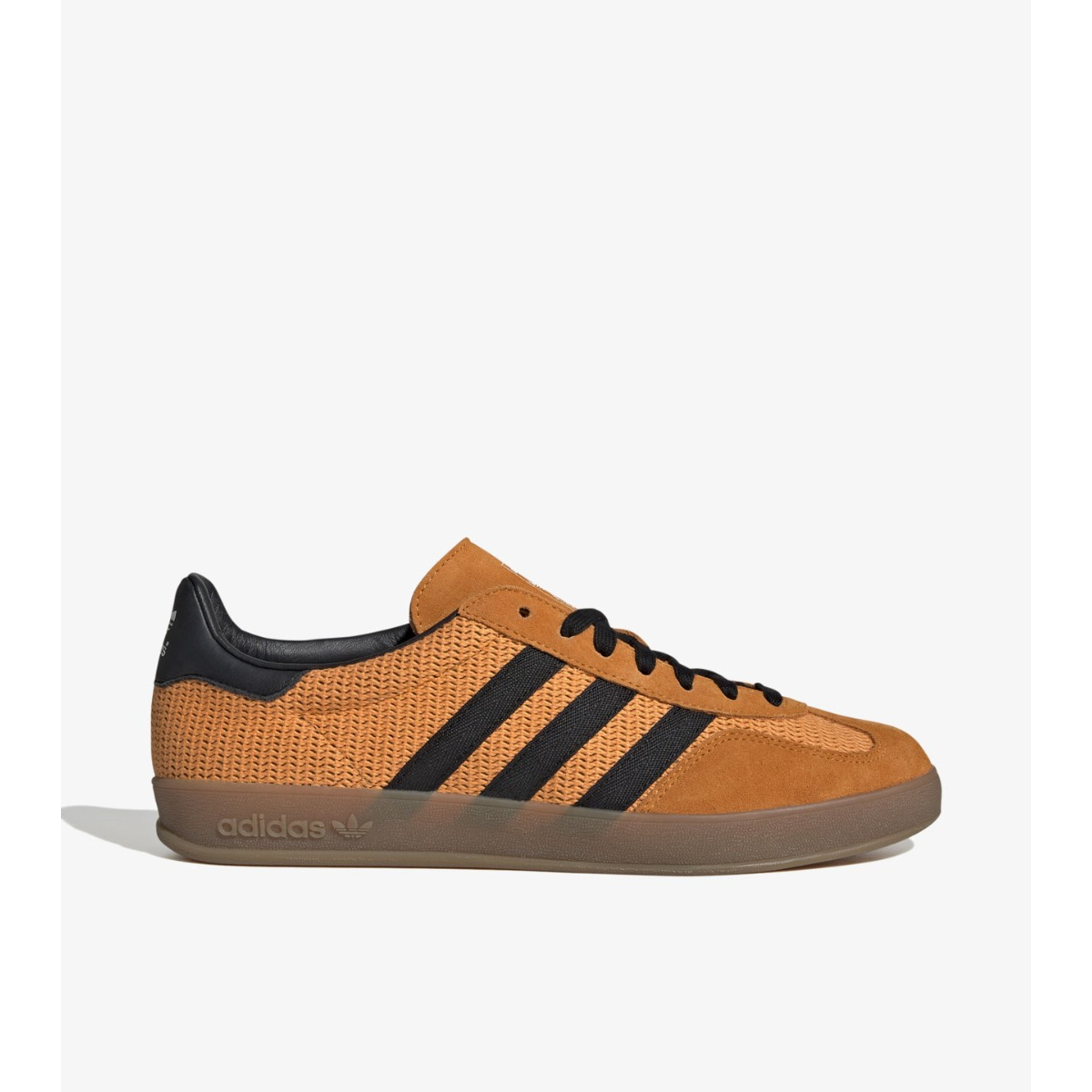 Eqt core black shop