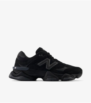  9060 – Black Black Cement