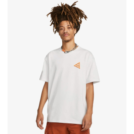 nike acg vortex tee